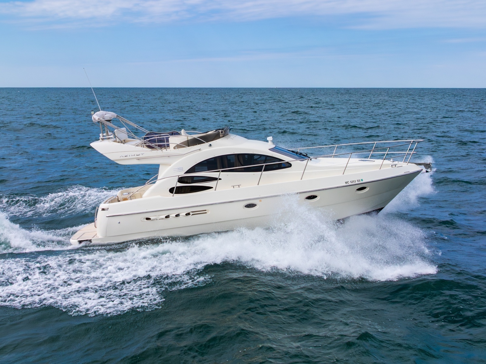 2004 Azimut 39 Flybridge