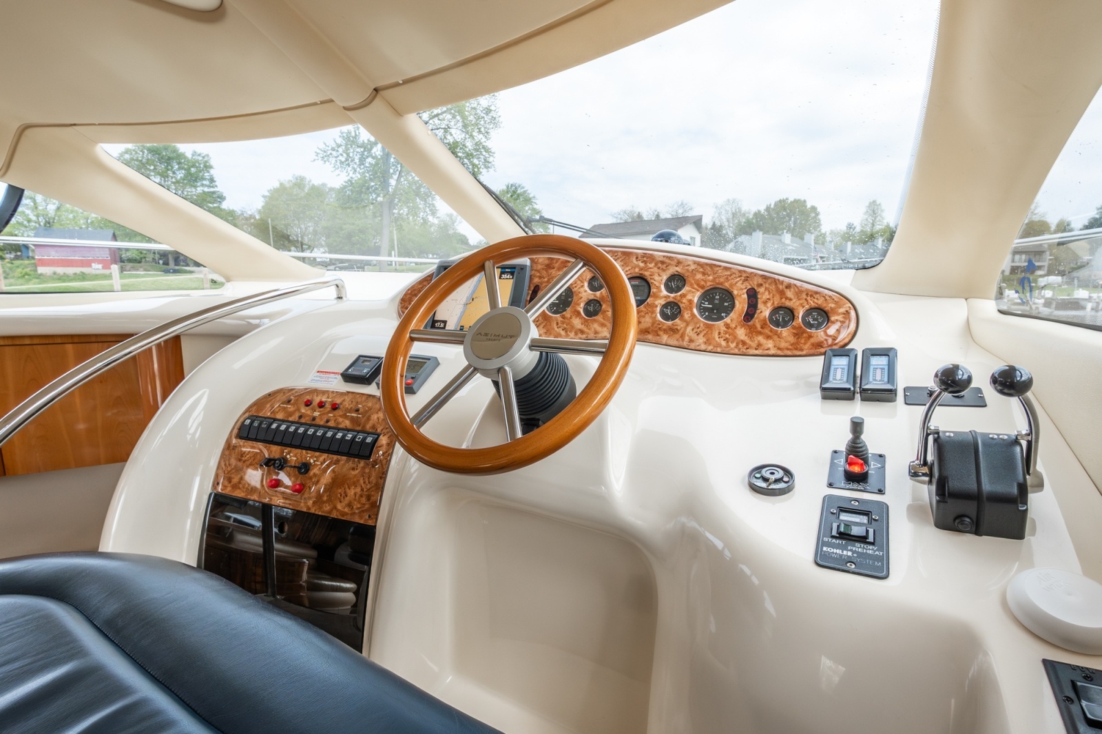 2004 Azimut 39 Flybridge