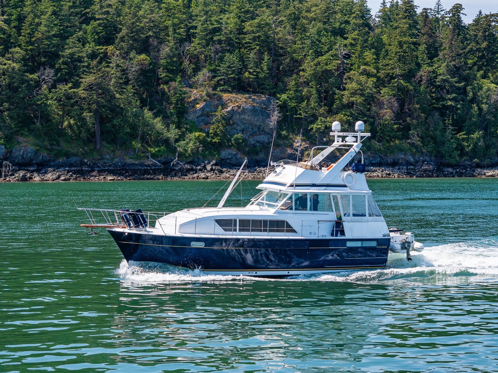 Moretoise III 41ft Chris Craft Yacht For Sale