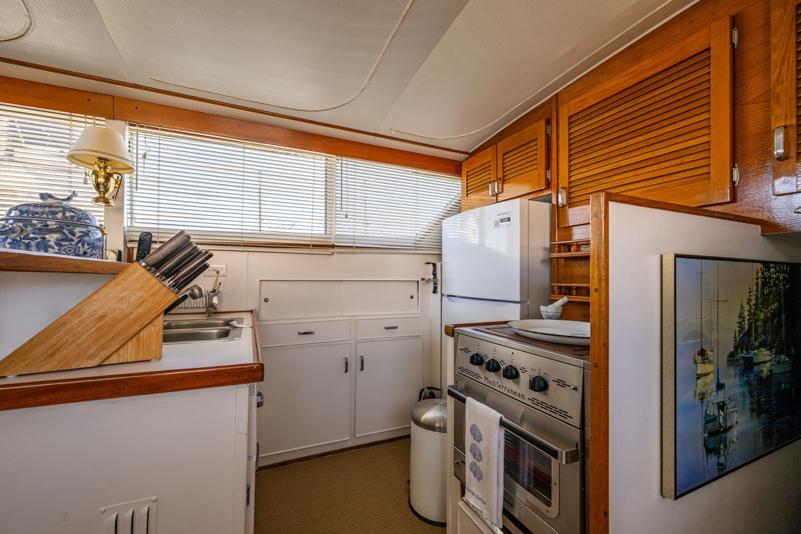 Moretoise III 41ft Chris Craft Yacht For Sale