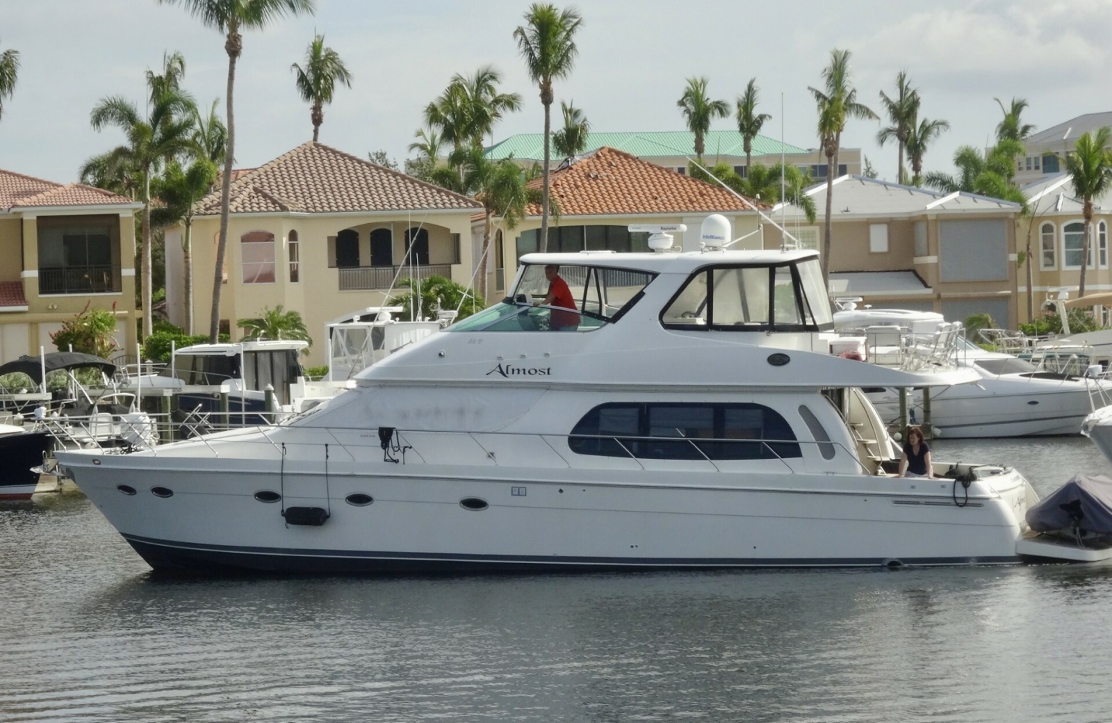 2006 Carver Voyager