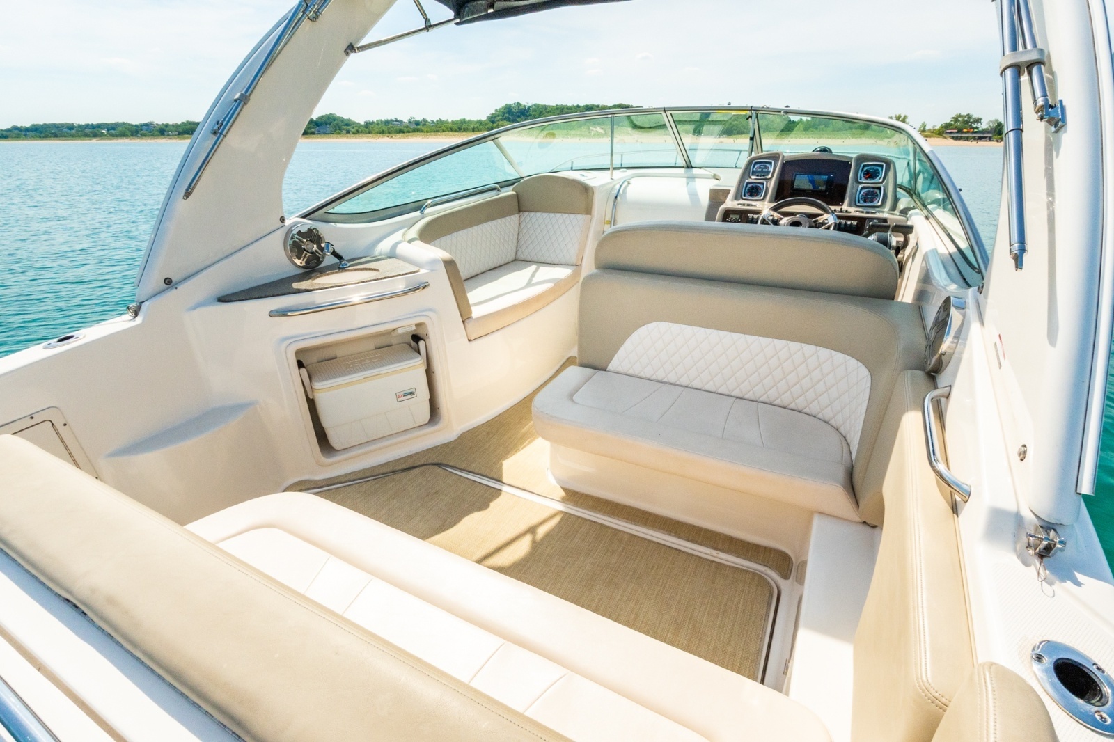 2016 Chaparral 290 Signature