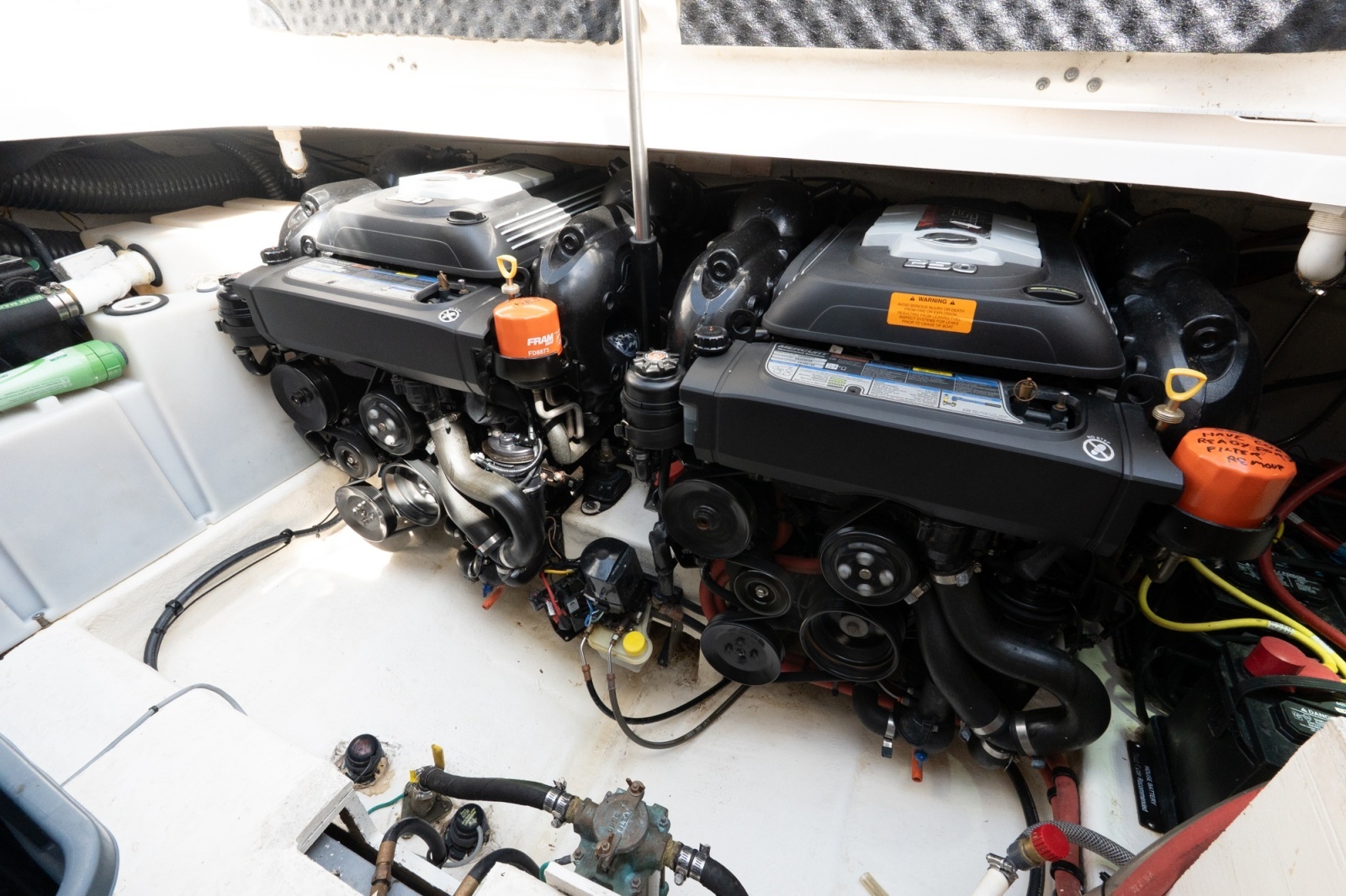 2016 Chaparral 290 Signature