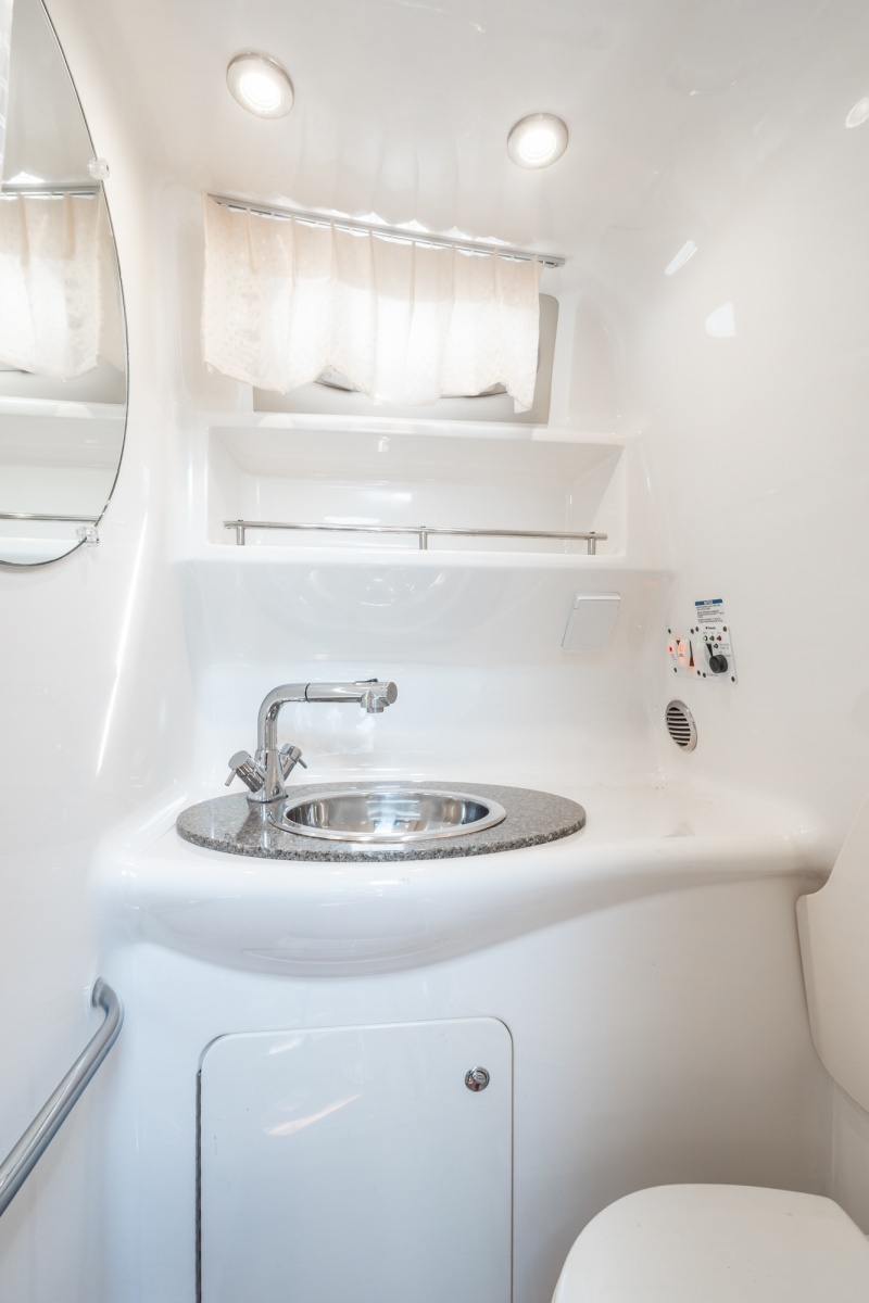 2016 Chaparral 290 Signature