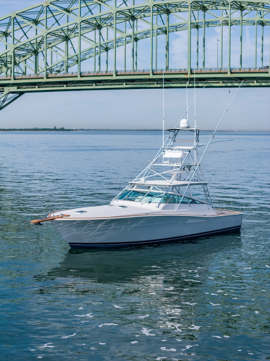 1997 Viking 43' Viking Open