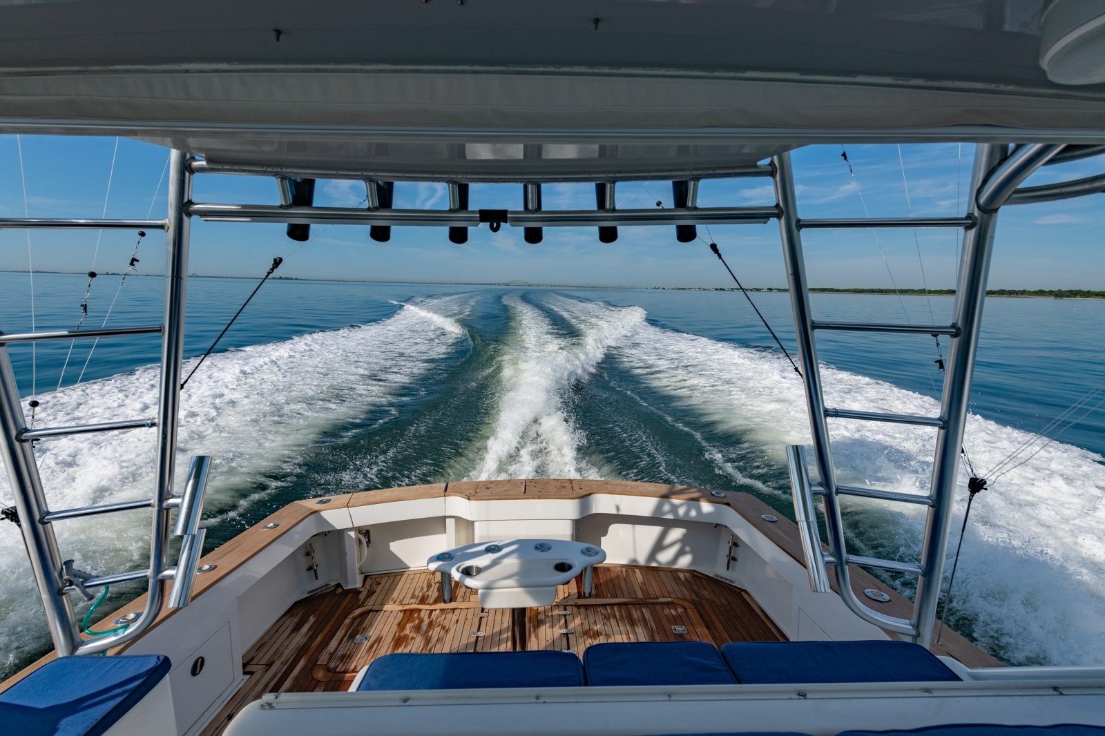 1997 Viking 43' Viking Open