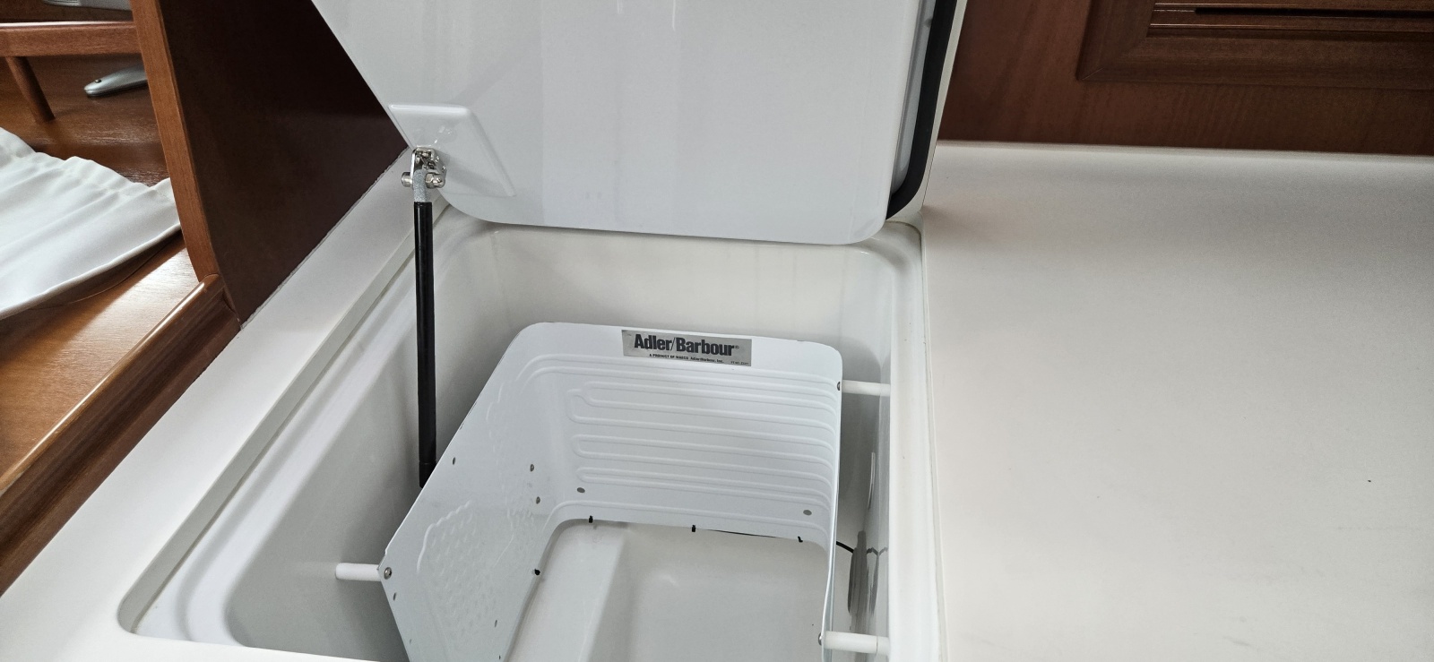 2002 Beneteau 473