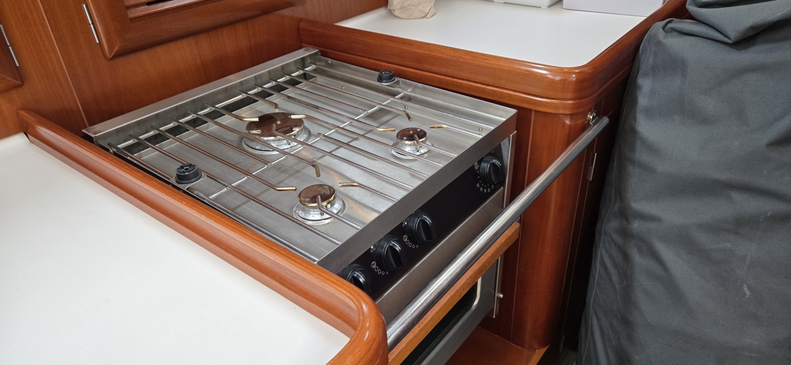 2002 Beneteau 473