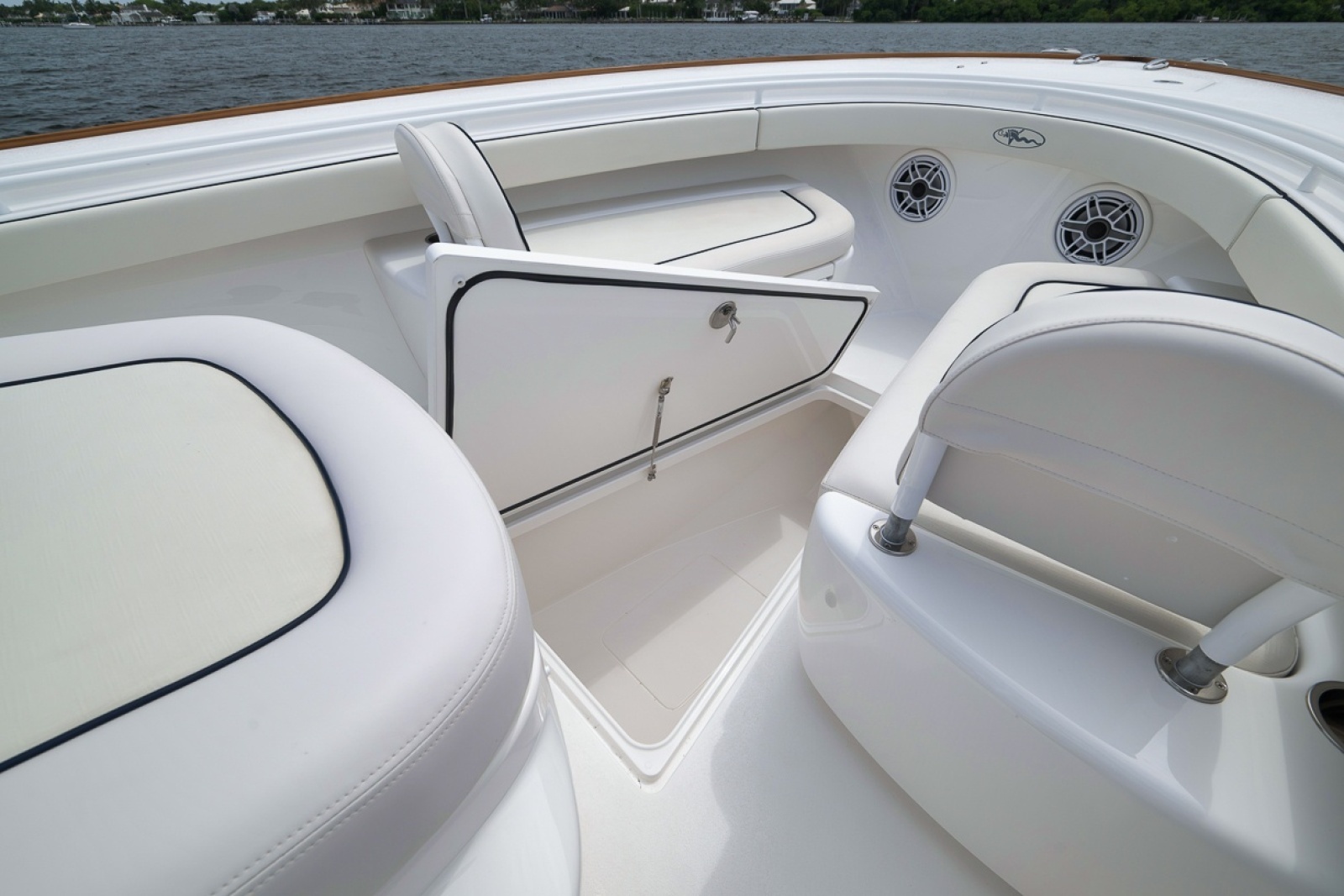 2023 Valhalla Boatworks V-33