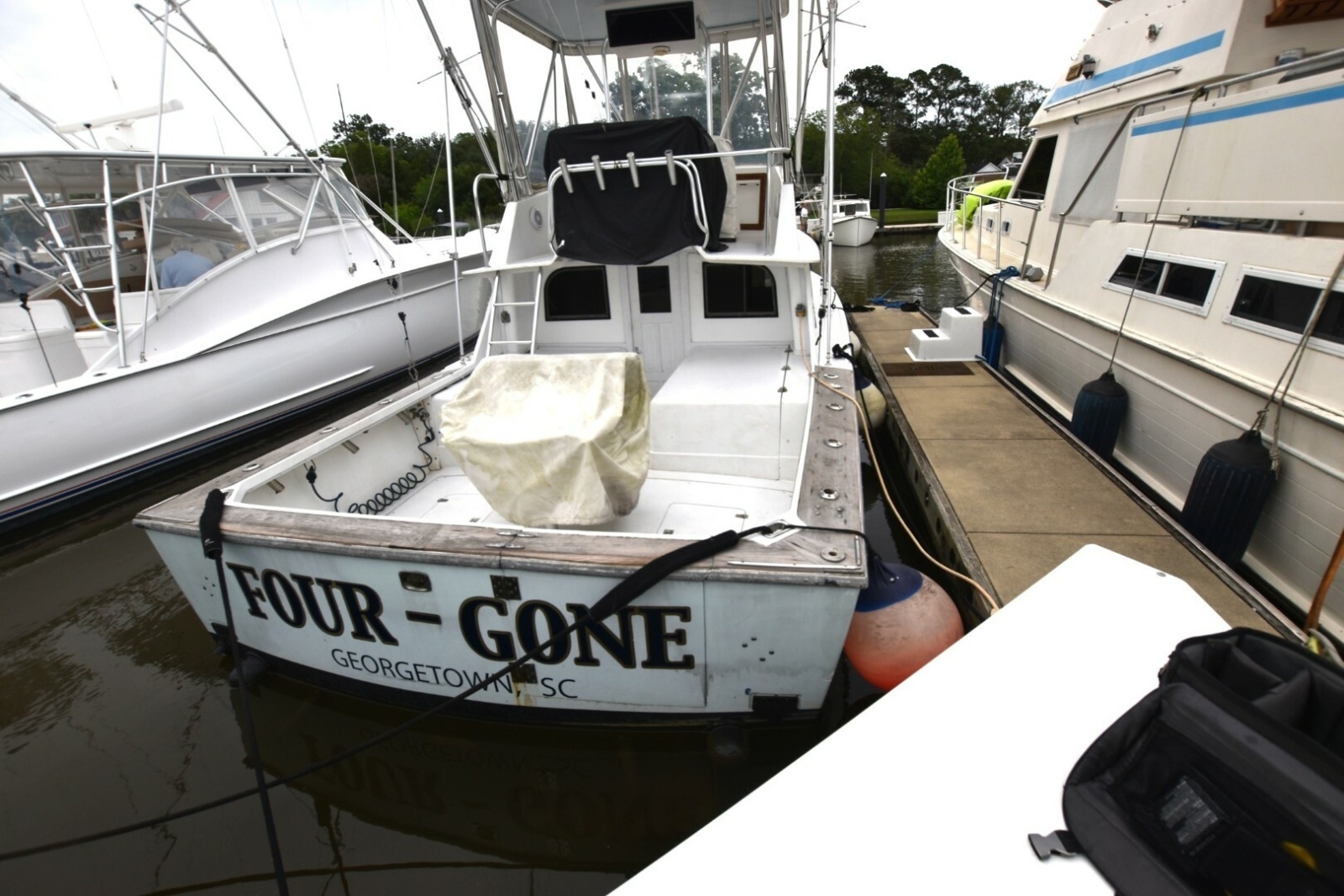 1981 Blackfin 32 Sportfisherman