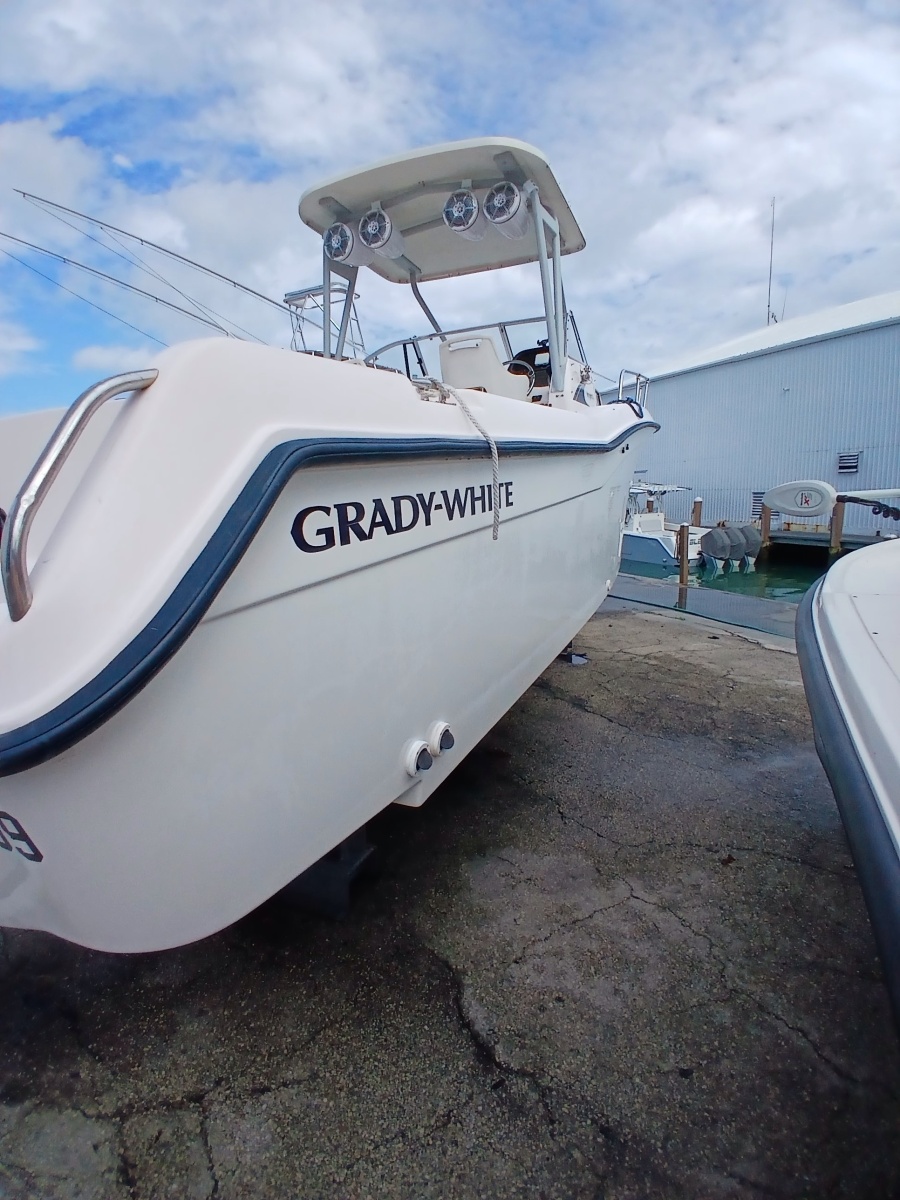 1996 Grady-White 
