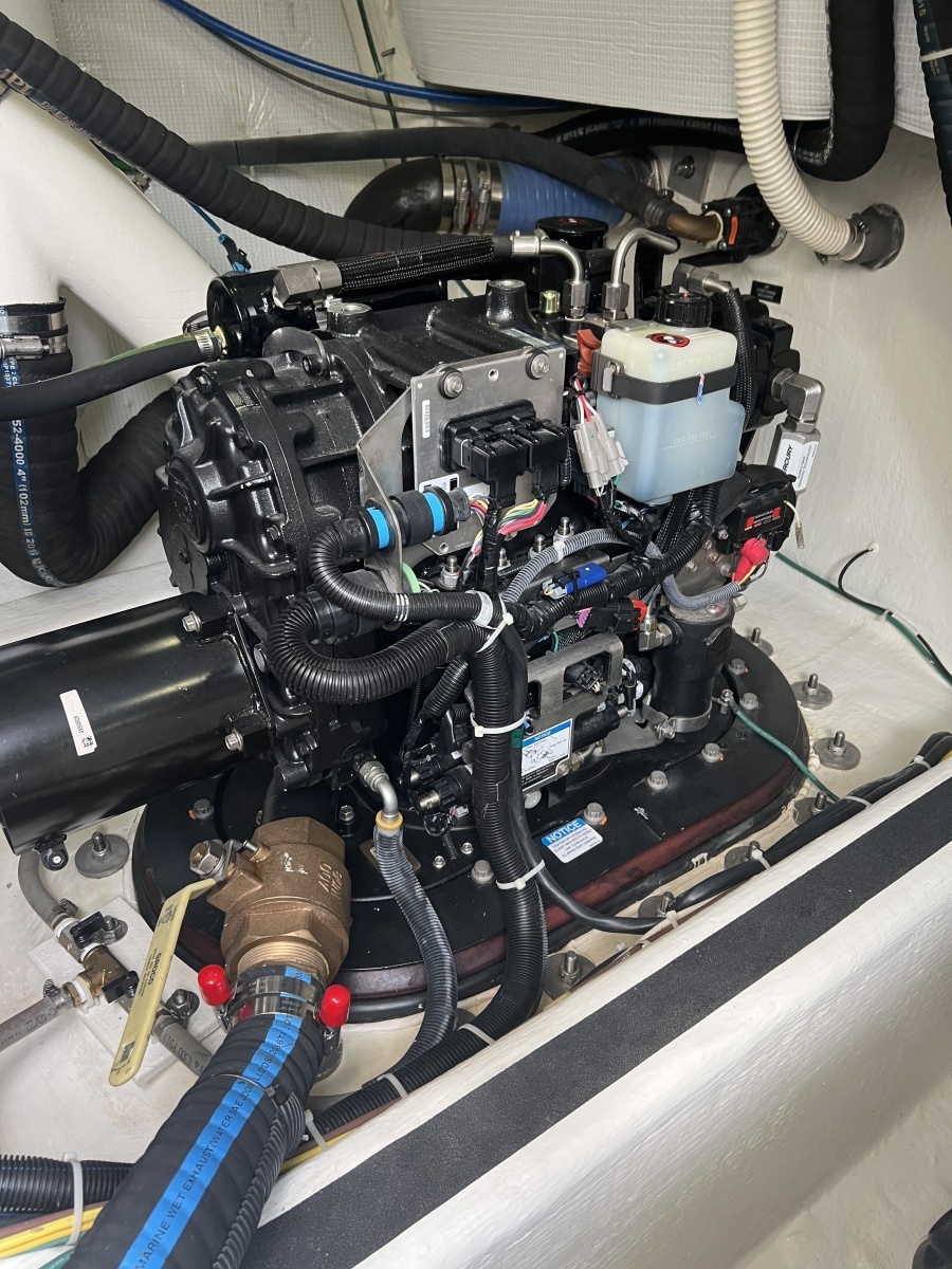 2016 Sabre 48 Salon Express