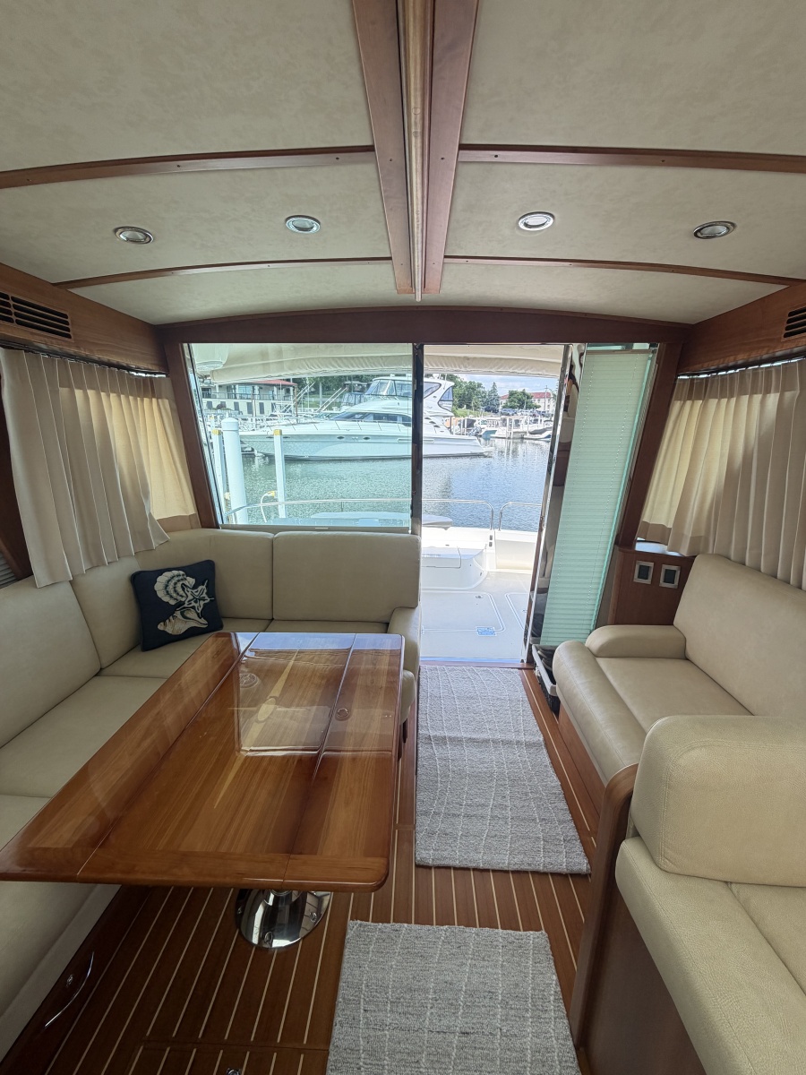 2016 Sabre 48 Salon Express