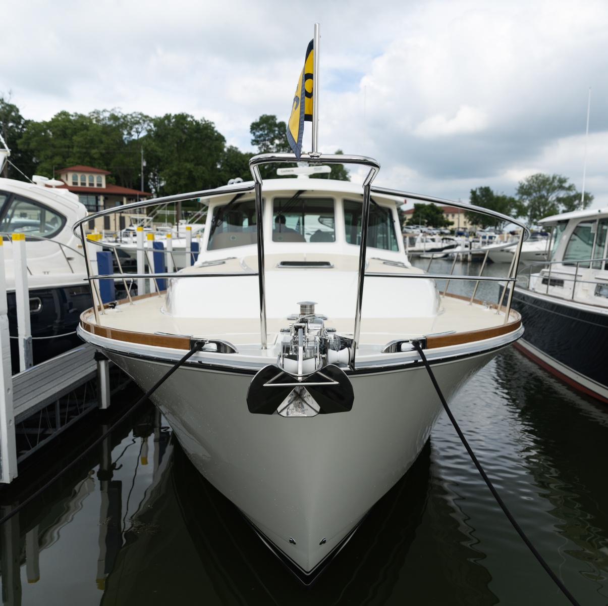 2016 Sabre 48 Salon Express