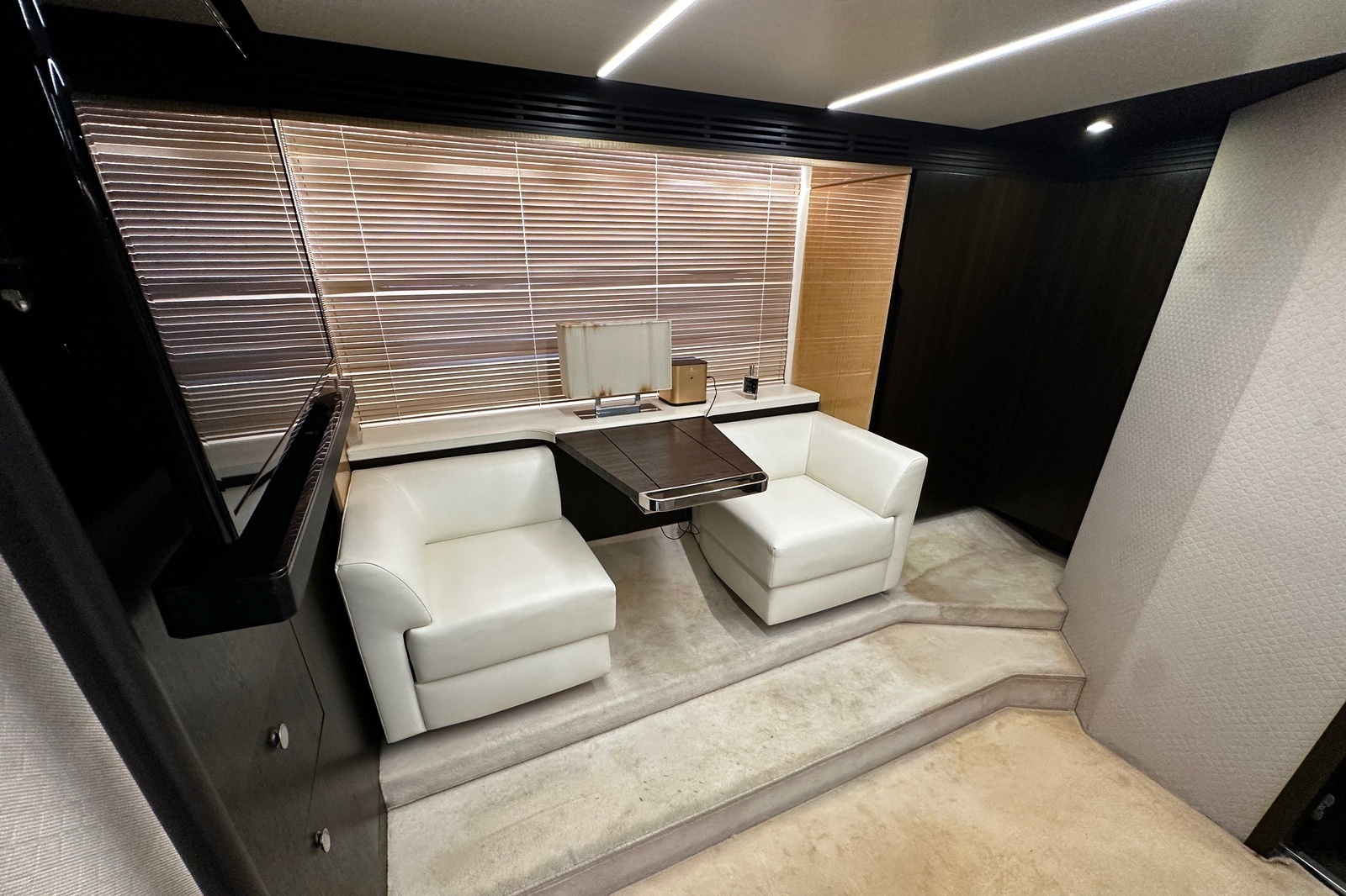 66ft Azimut Yacht For Sale