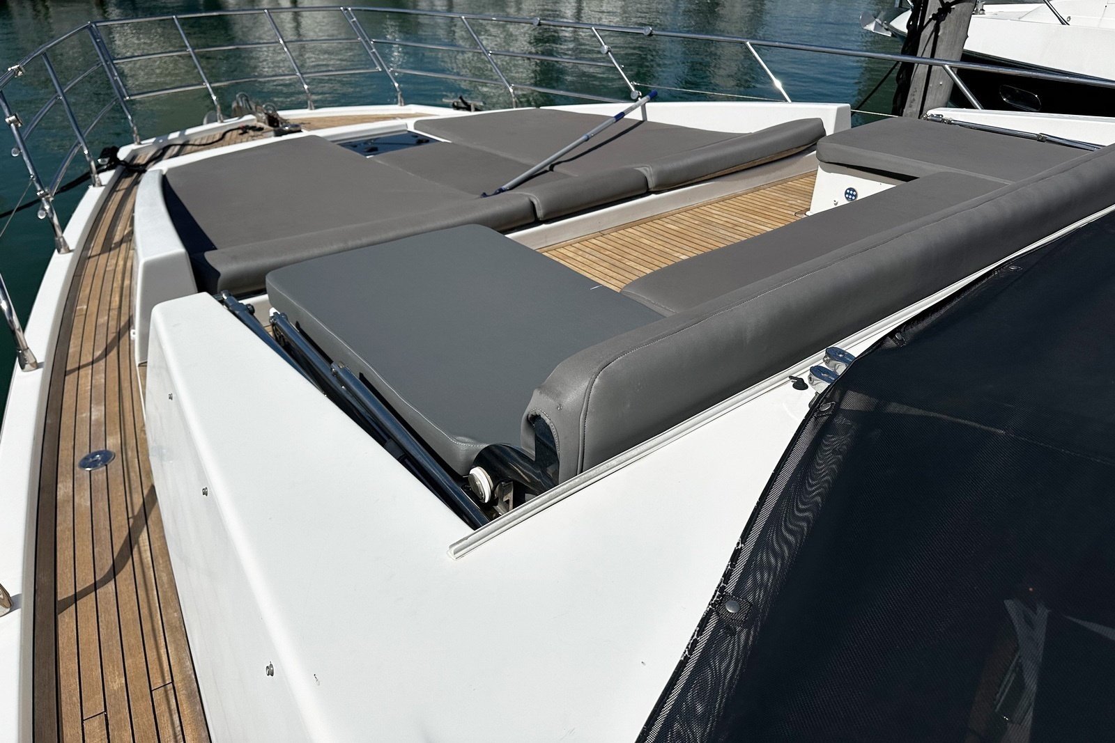 66ft Azimut Yacht For Sale