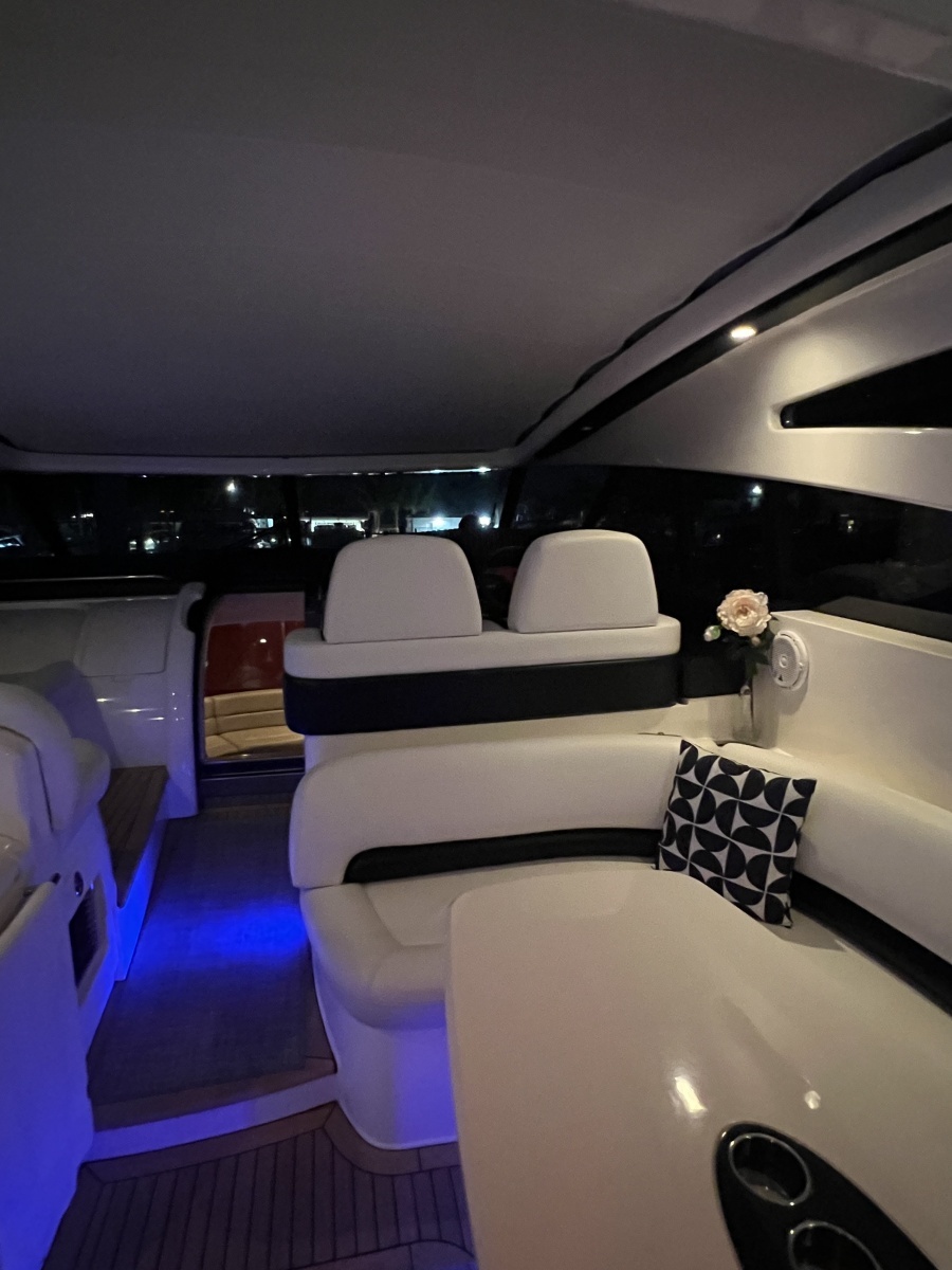 2004 Viking Princess V58