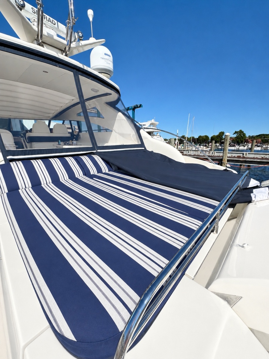 58' 2004 Viking Princess V58