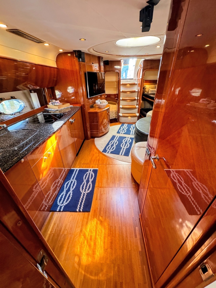 2004 Viking Princess V58