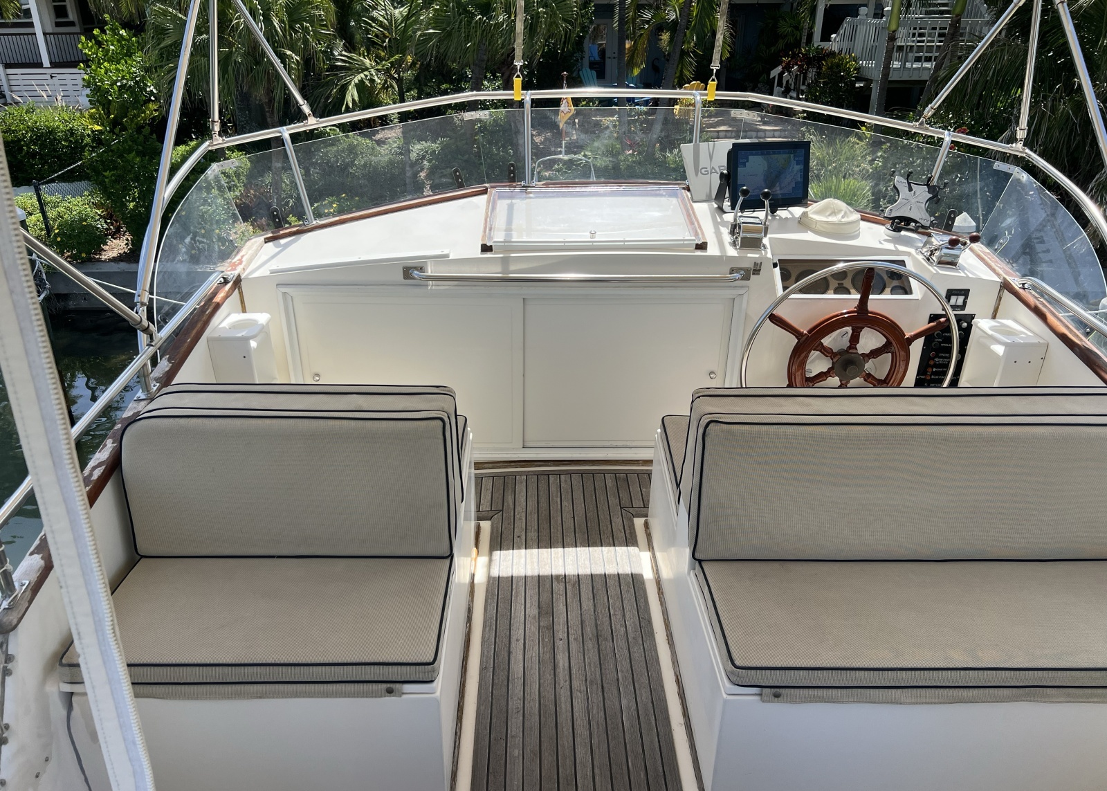 1991 Grand Banks Motoryacht