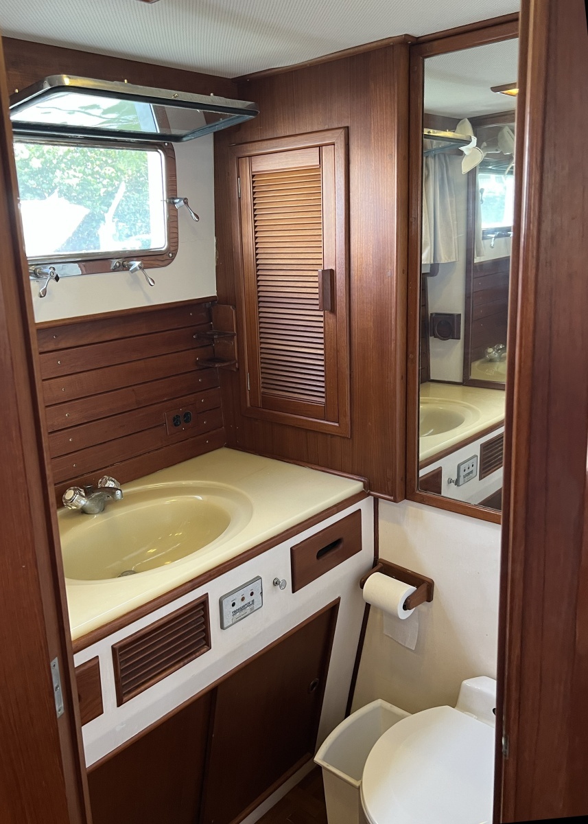 1991 Grand Banks Motoryacht