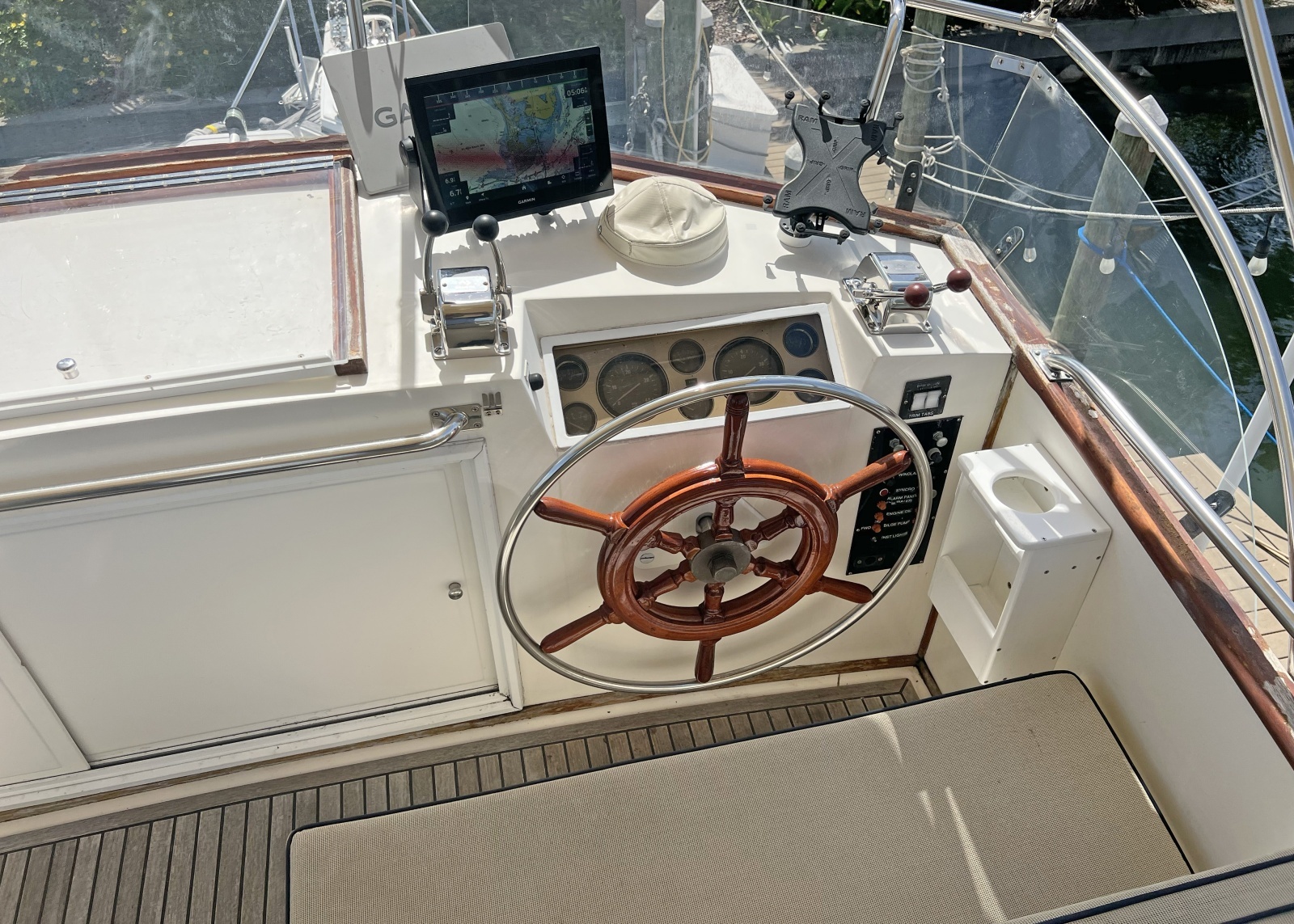 1991 Grand Banks Motoryacht