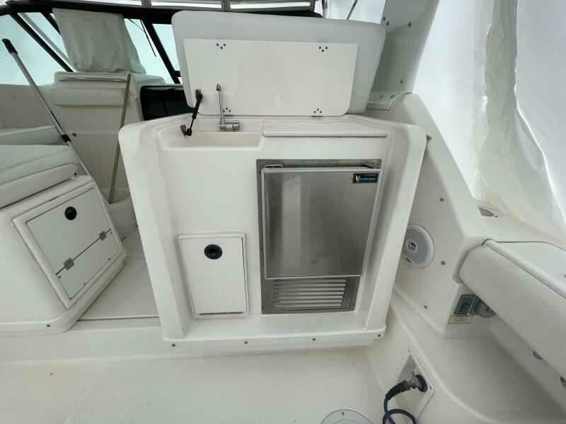 2003 Tiara Yachts 3100 Open