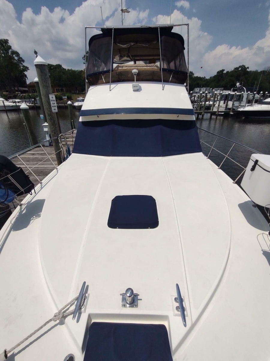 1989 Hyatt Double Cabin Motoryacht