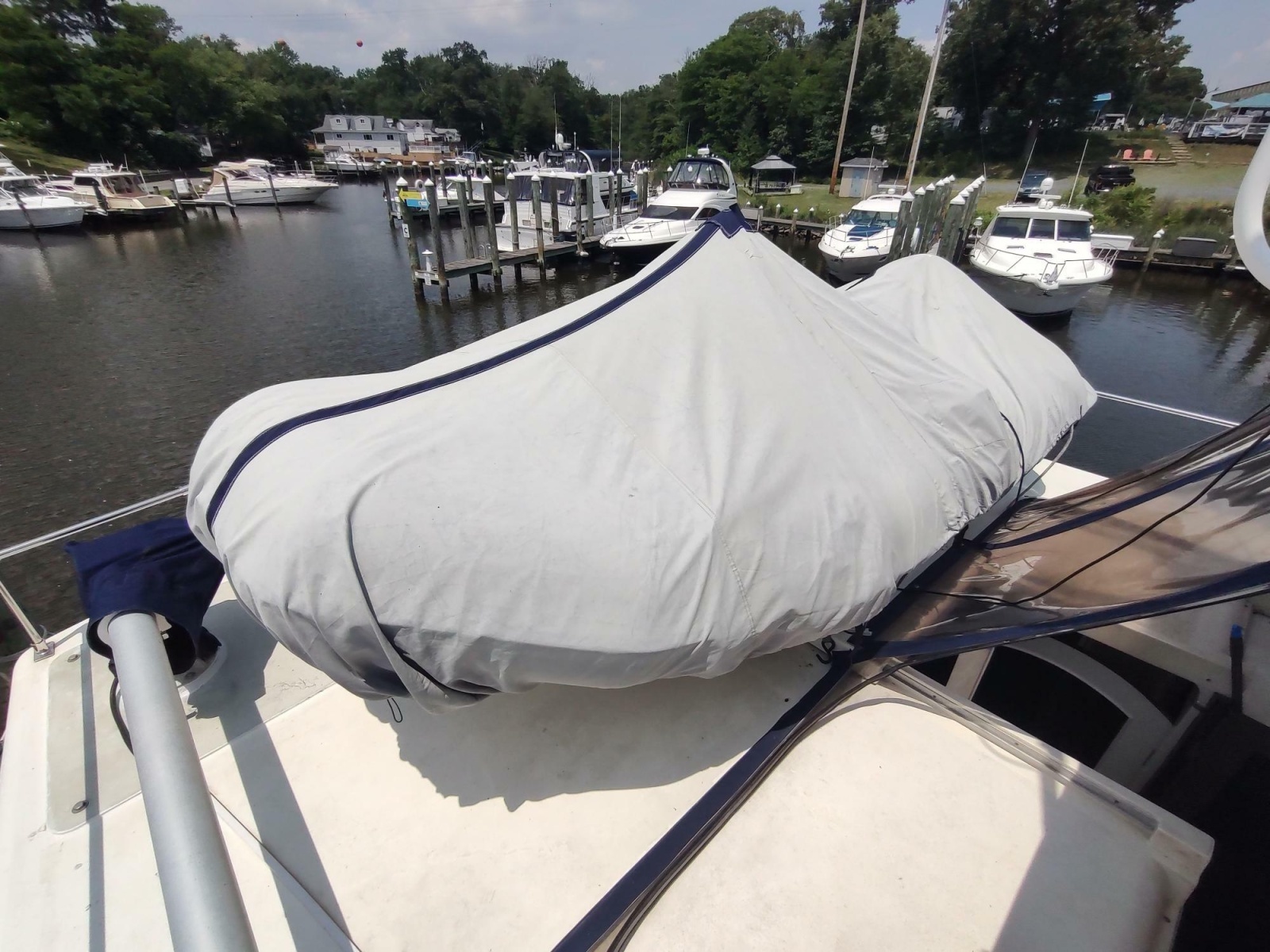 1989 Hyatt Double Cabin Motoryacht