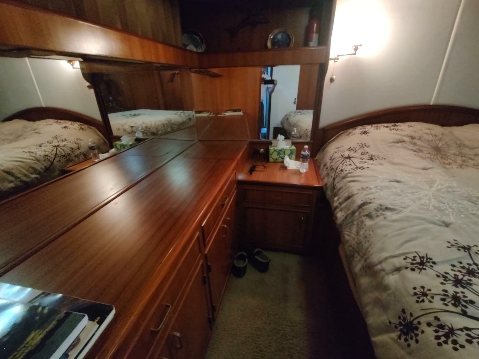 1989 Hyatt Double Cabin Motoryacht