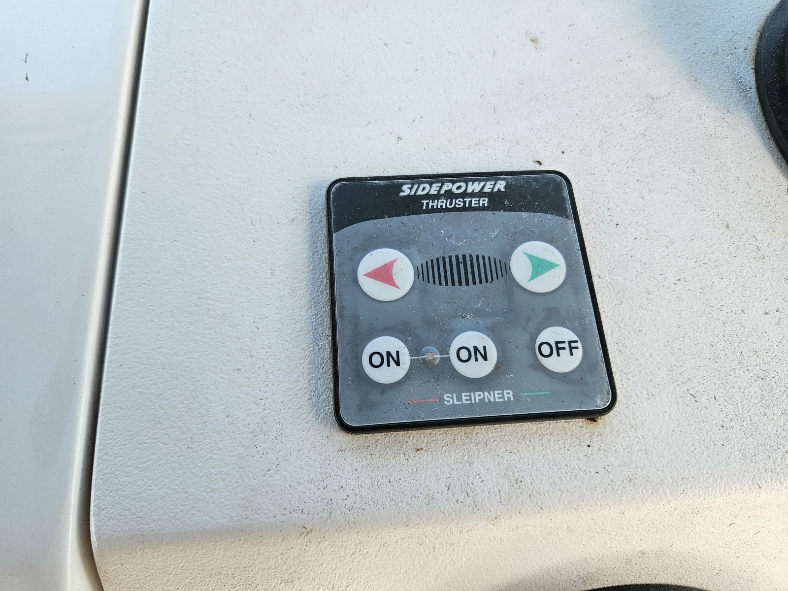 2000 Mainship Pilot 30