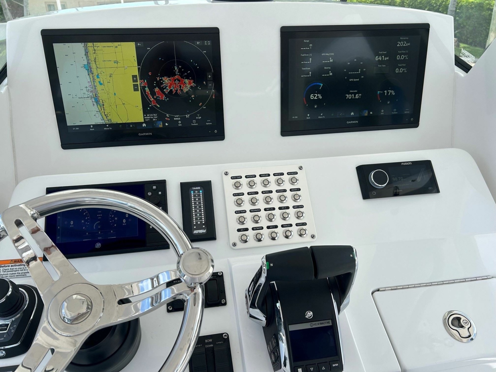 2025 Intrepid 375 Nomad