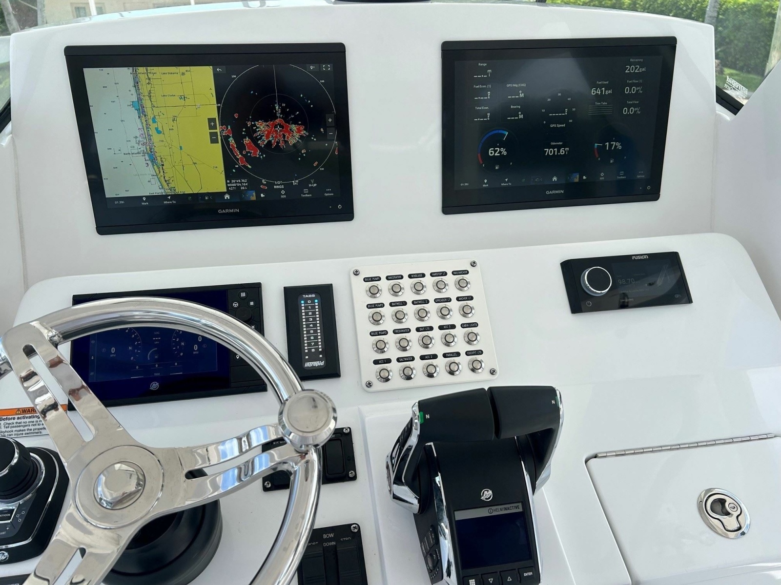 2025 Intrepid 375 Nomad
