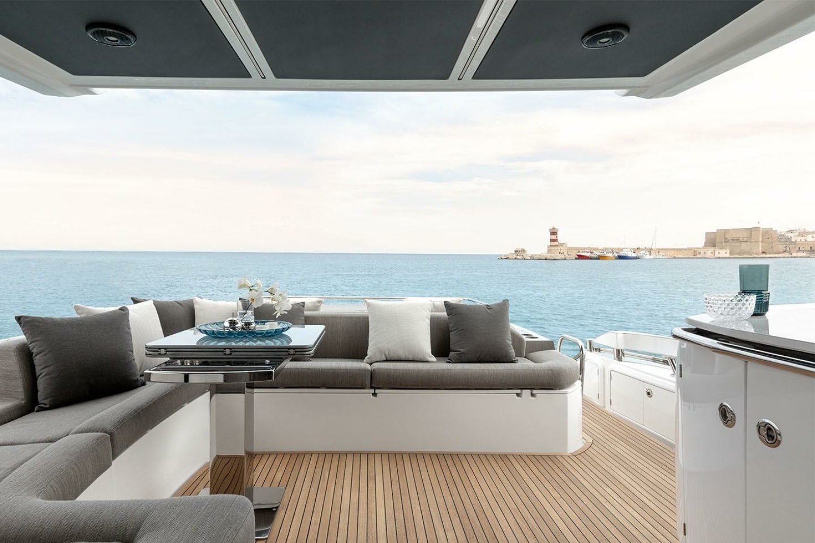 59ft Azimut Yacht For Sale