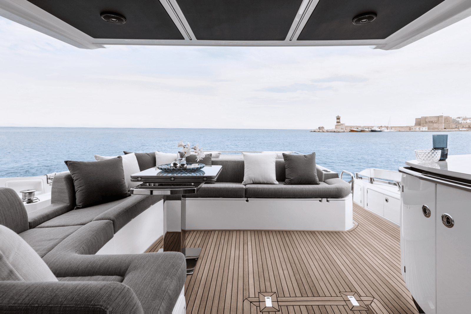 59ft Azimut Yacht For Sale