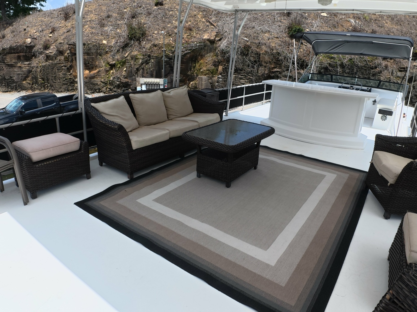 1996 Lakeview 14x56 houseboat