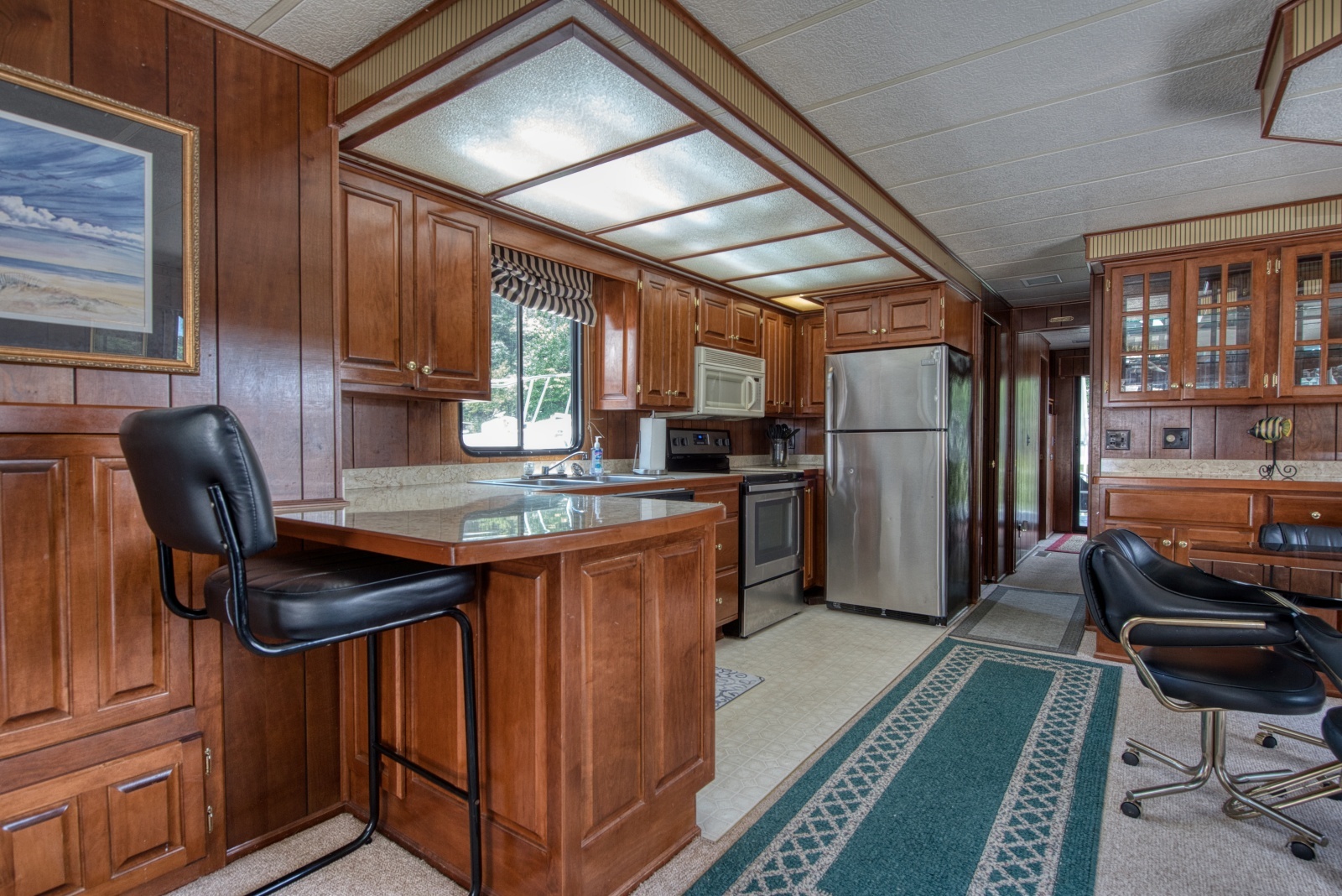 1996 Lakeview 14x56 houseboat