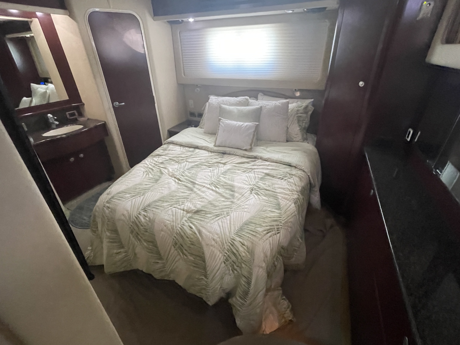 2007 Sea Ray 40MY