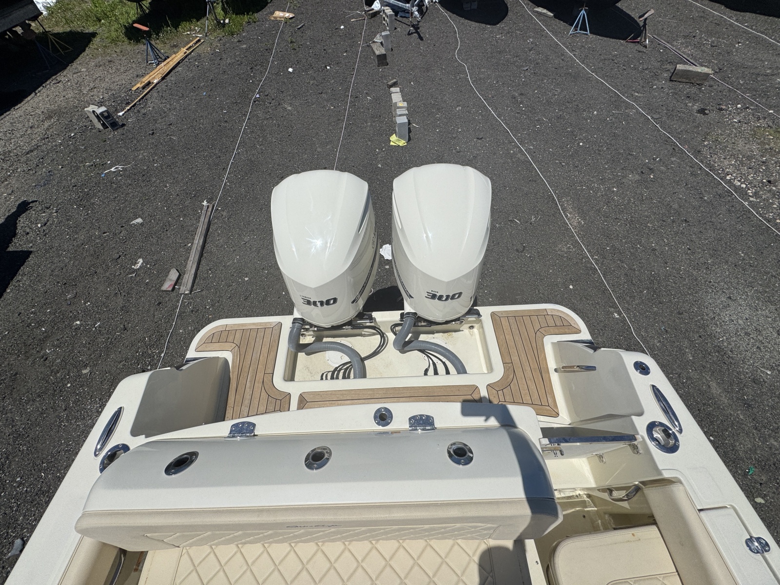 2018 Chris-Craft 30 Calypso