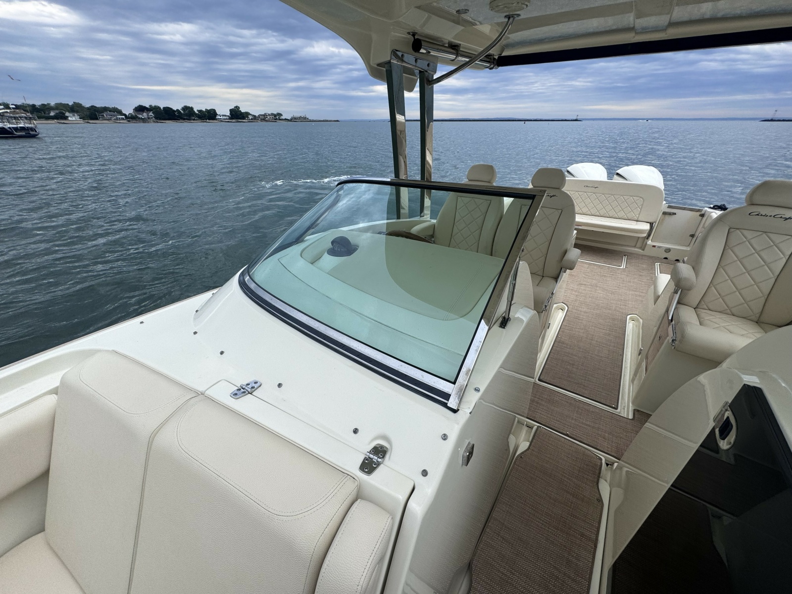 30' 2018 Chris-Craft 30 Calypso