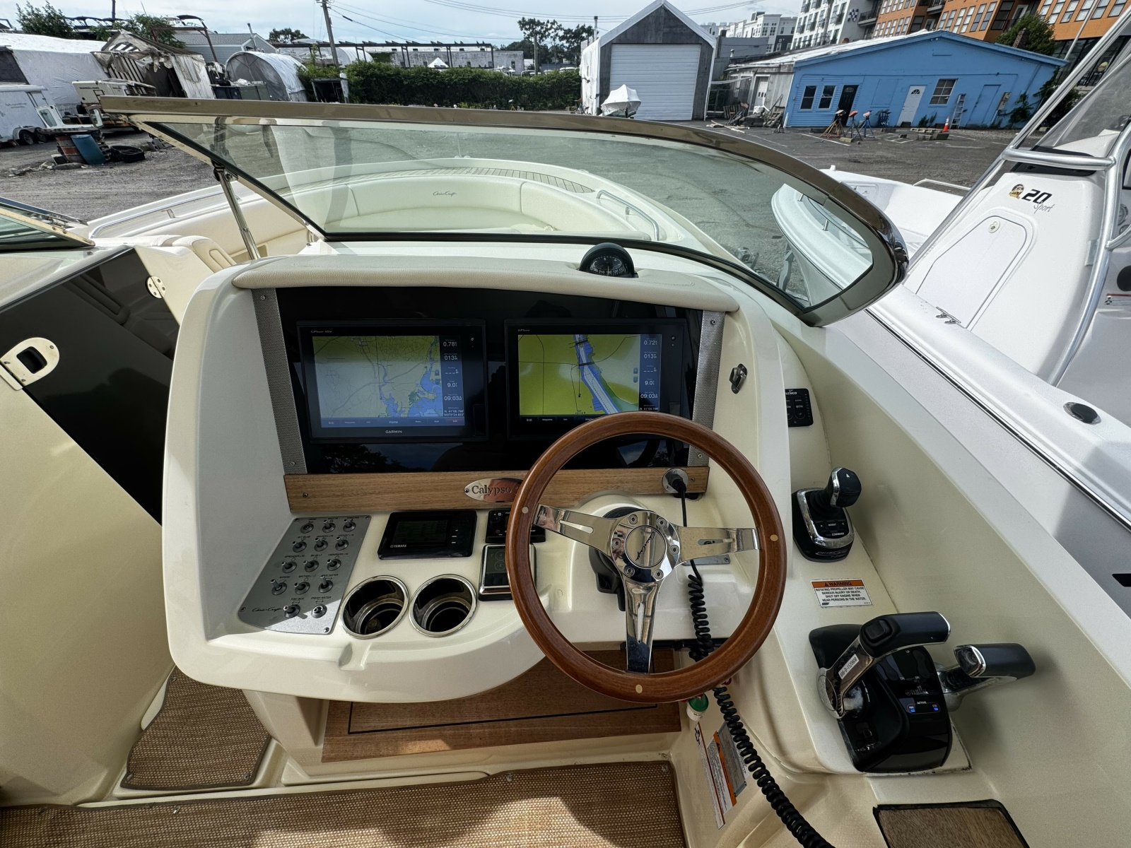 2018 Chris-Craft 30 Calypso