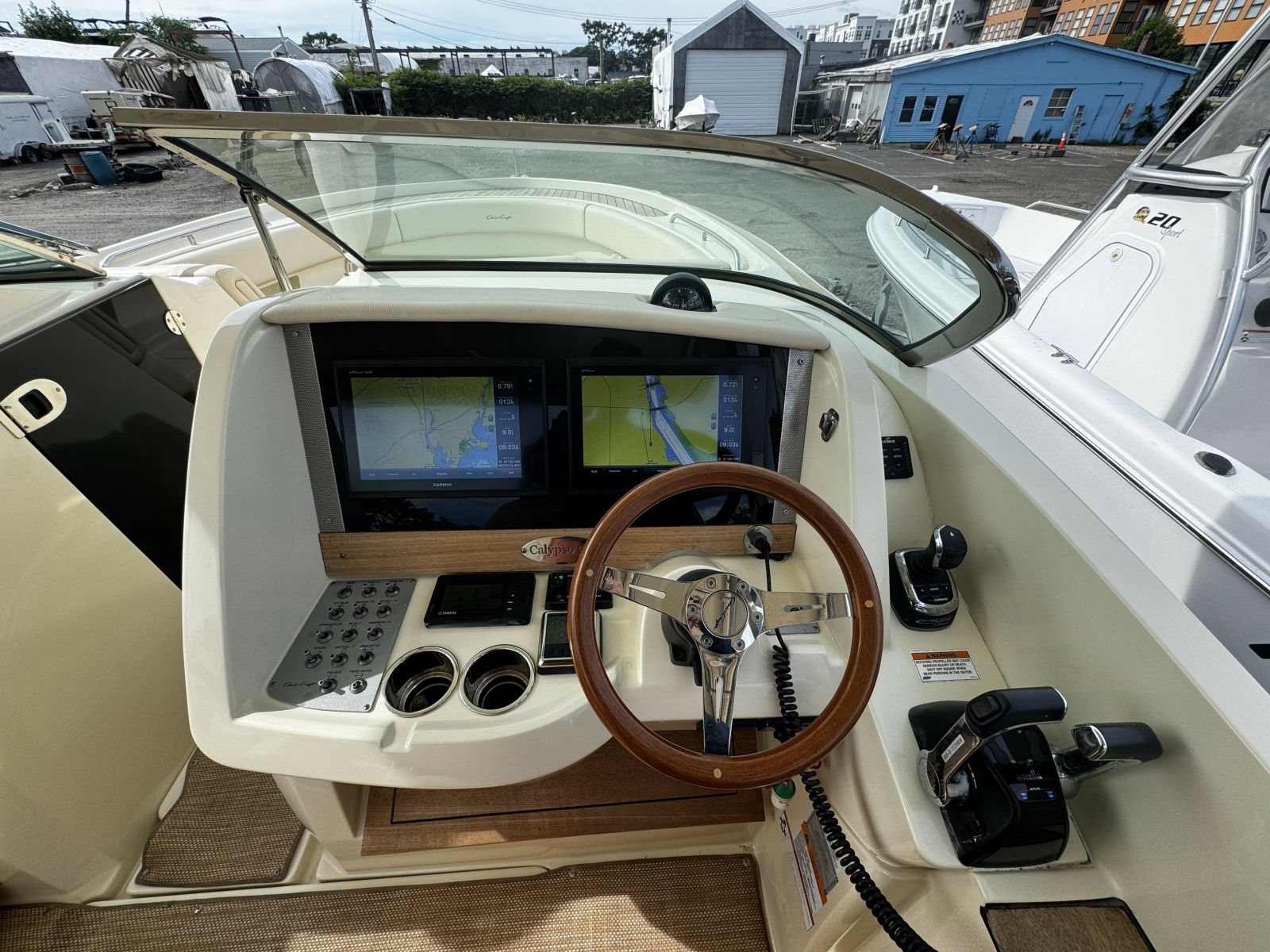 2018 Chris-Craft 30 Calypso