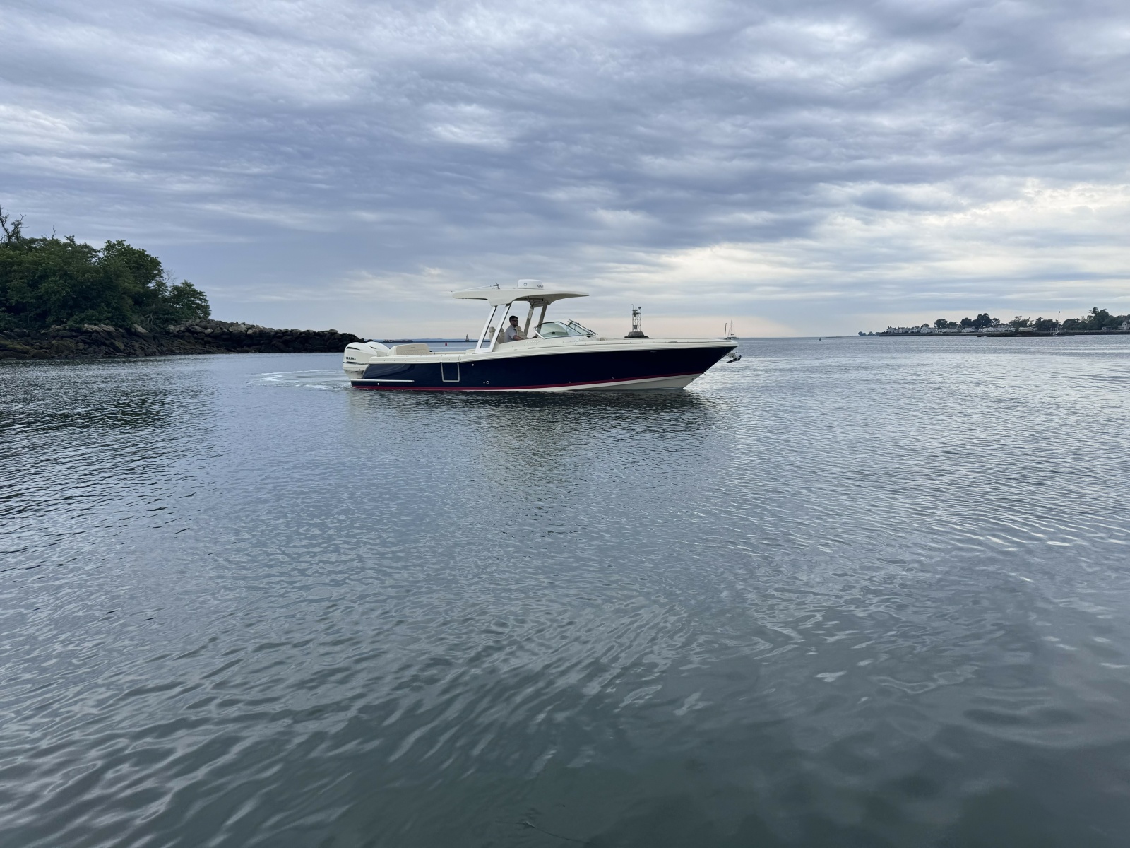 30' 2018 Chris-Craft 30 Calypso