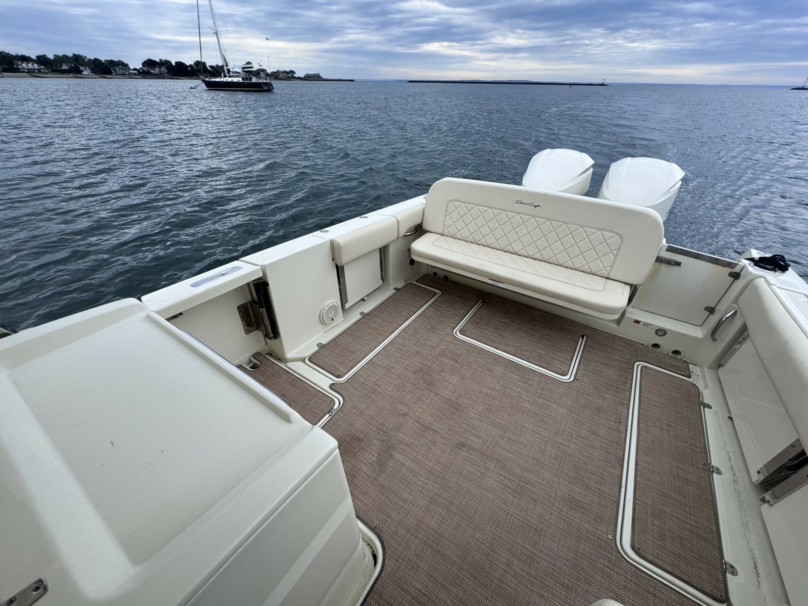 30' 2018 Chris-Craft 30 Calypso