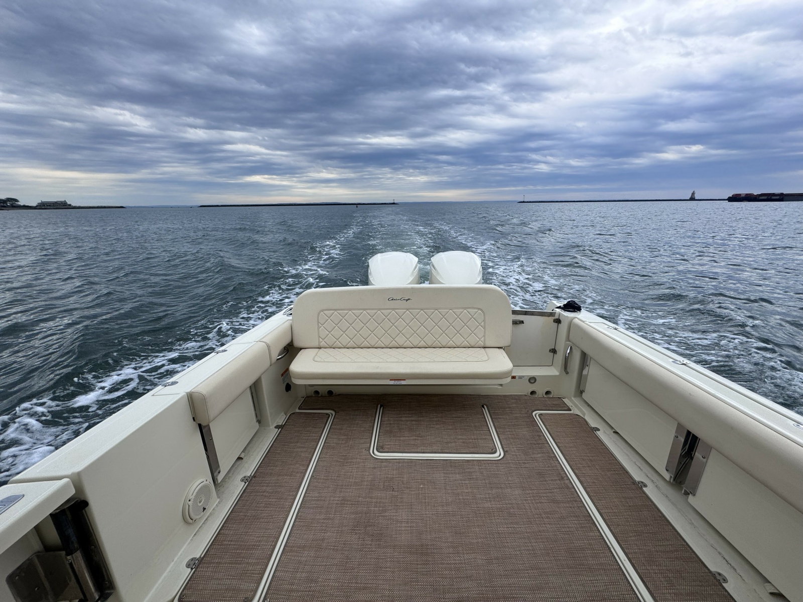 30' 2018 Chris-Craft 30 Calypso