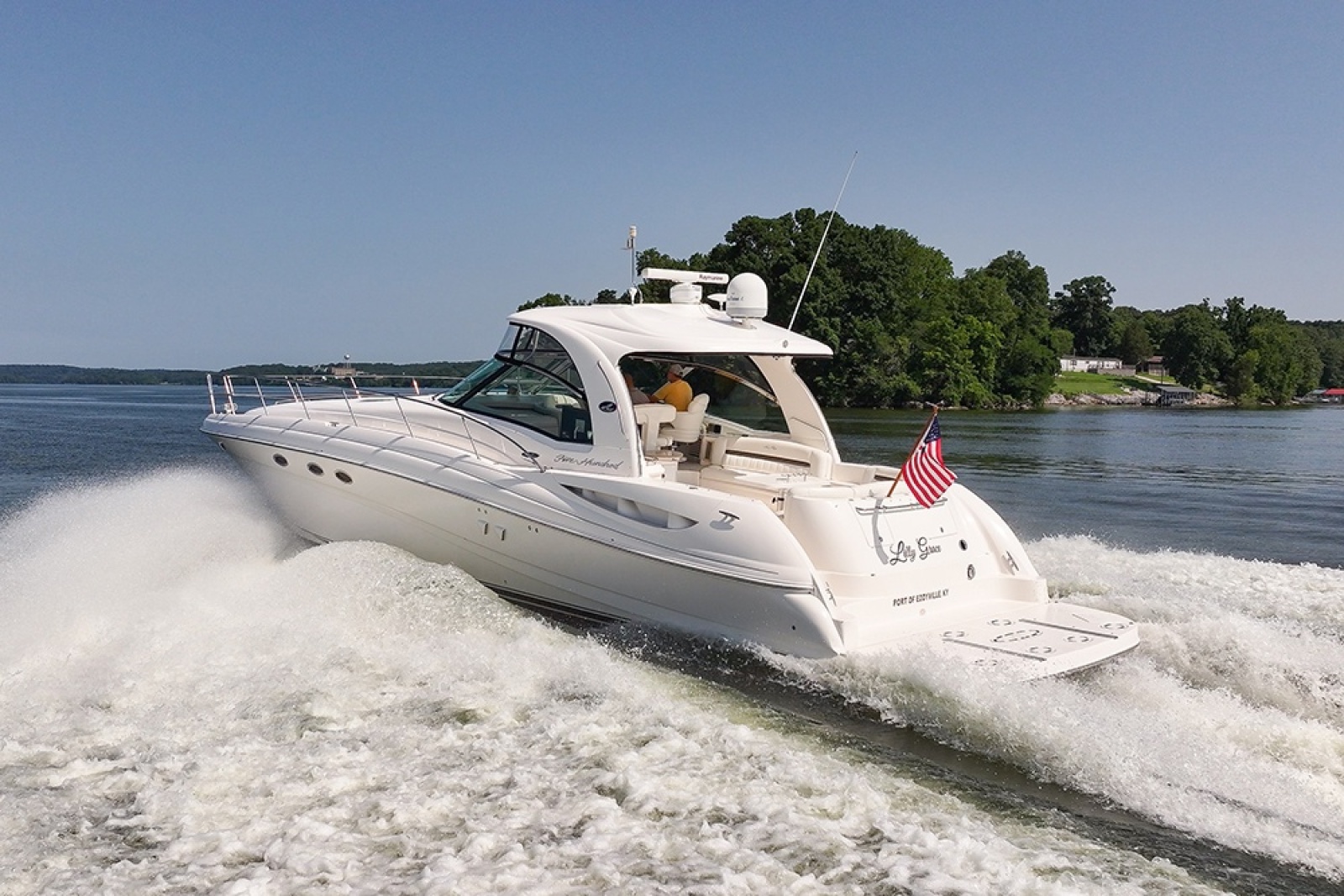 Lilly Grace Yacht Photos Pics 