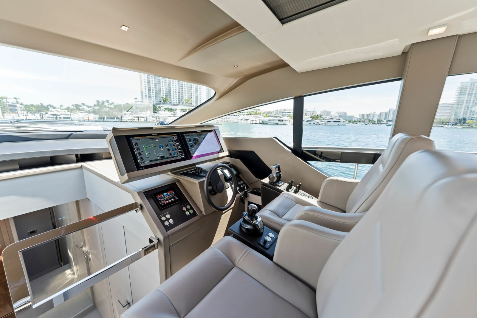 2022 Pershing 7X