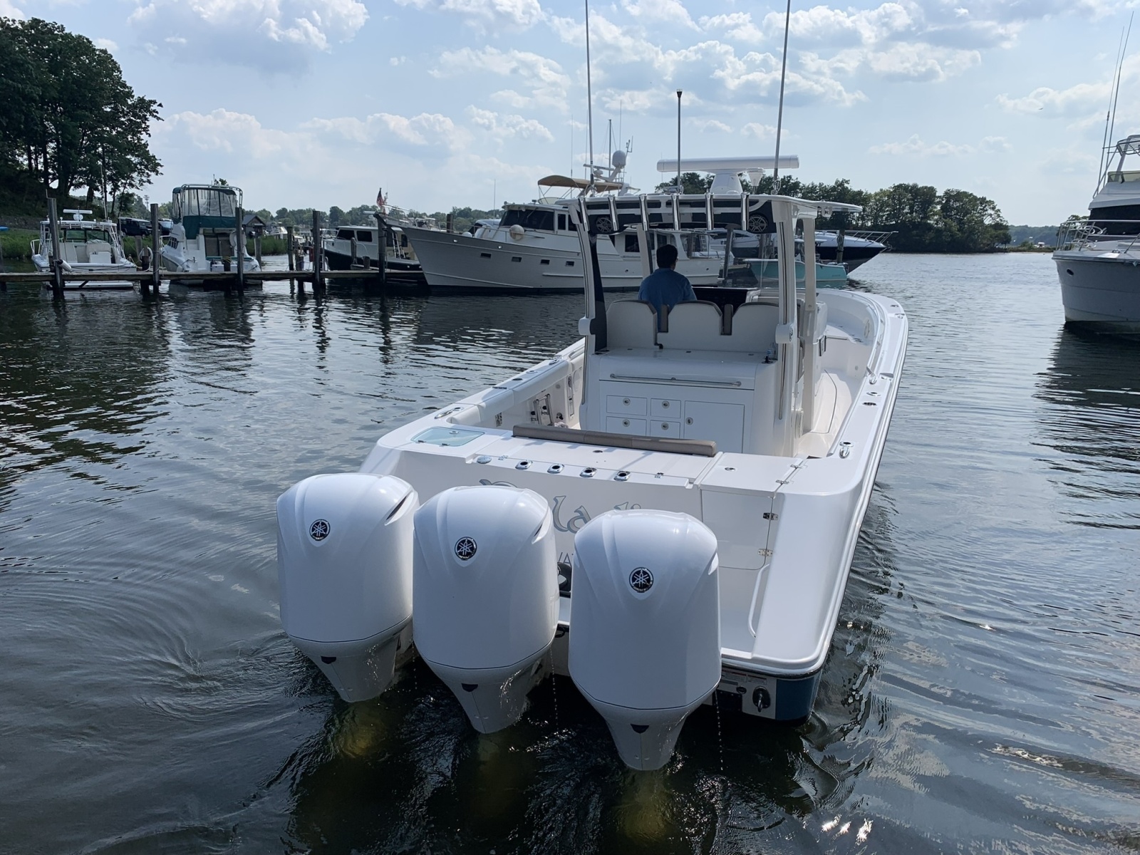 2018 Edgewater 370CC