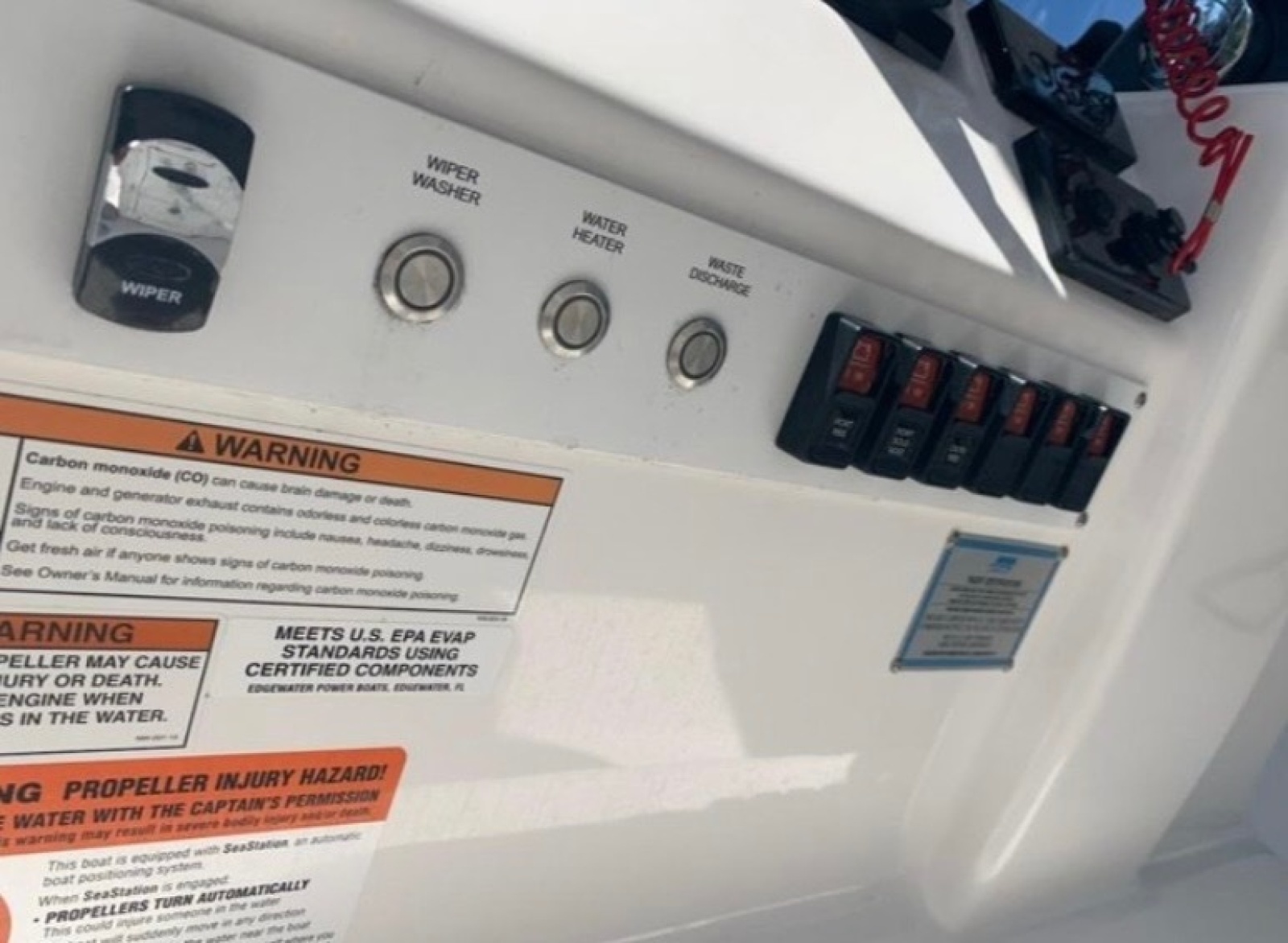 2018 Edgewater 370CC