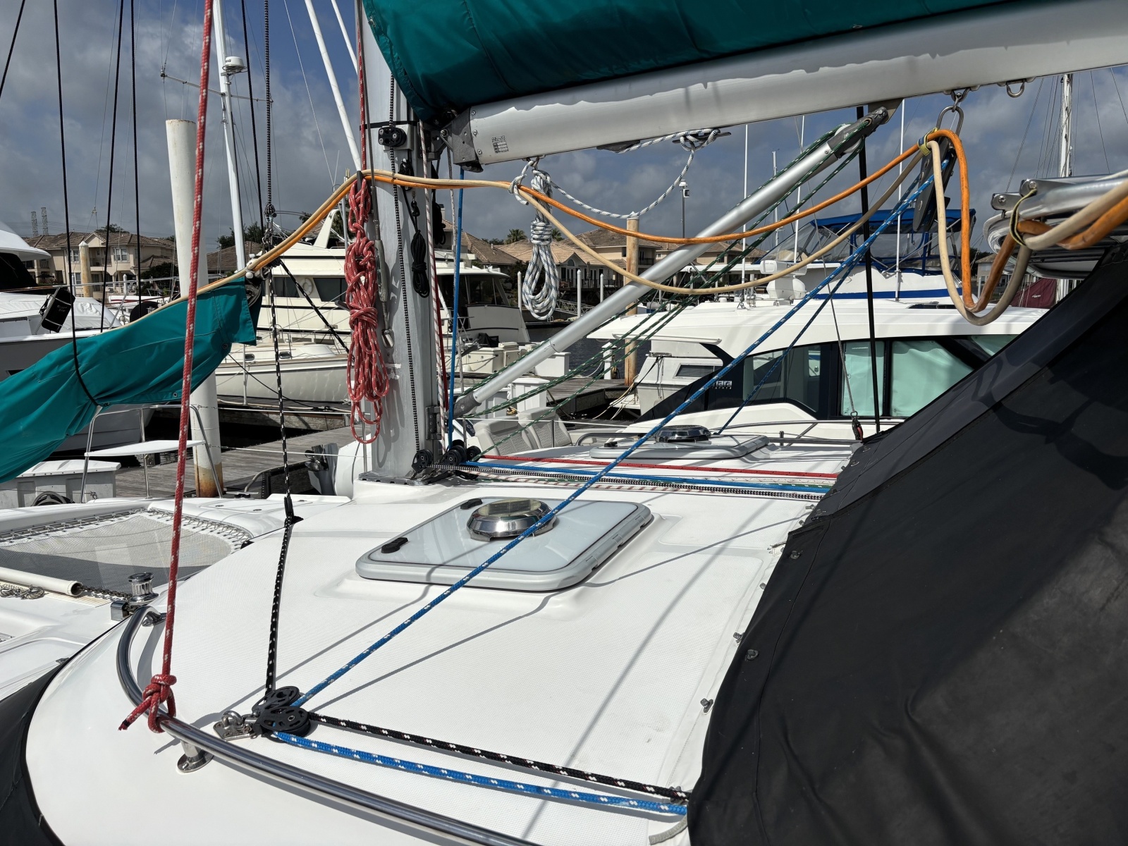 2000 Manta